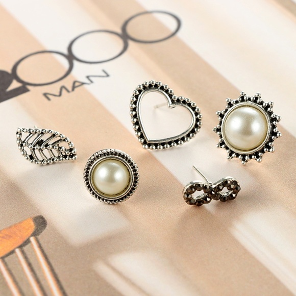 NEW 5 pairs stud earrings set - Picture 4 of 4